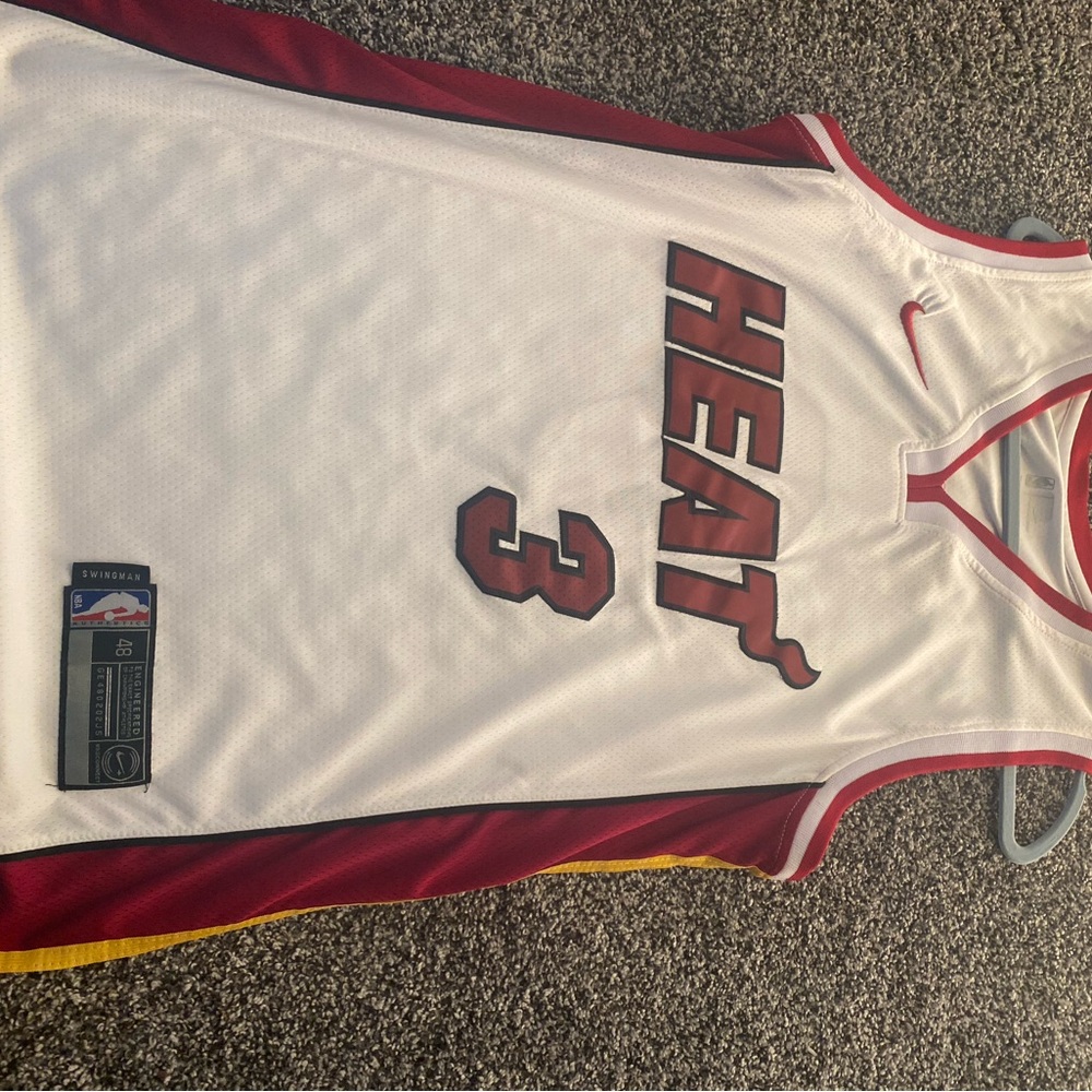 Dwayne wayde jersey